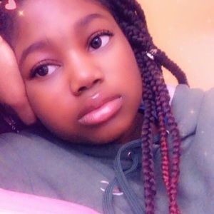 Meet your Posher, La’riah